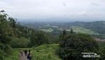 Hiking yang Beda di Gunung Batu Lawang, Banten