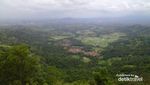 Hiking yang Beda di Gunung Batu Lawang, Banten