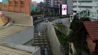 Theme Park Hotel dilihat dari sebuah sisi mal