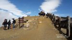 Hujan-hujanan Mendaki Kawah Ijen, Berakhir Bahagia