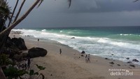 Pantai Sumur Tiga