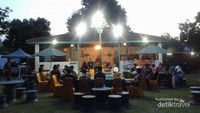 Pawon di halaman depan keraton tempat berbuka puasa