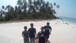 Ide Traveling Akhir Pekan di Aceh: Kemping di Pulau Banyak