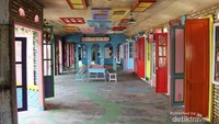 Warna-warni adalah ciri khas Museum Kata Andrea Hirata