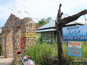 Indah Nian Museum Kata Andrea Hirata