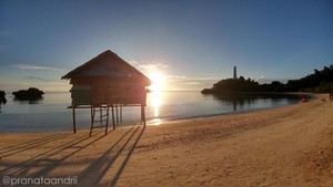 Indah Nian Pantai di Pulau Labengki