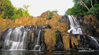 Air Terjun Parang Loe, pada musim curah hujan rendah