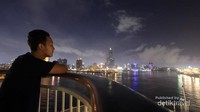 Saya memandangi Kota Kaohsiung