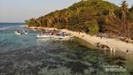 Indahnya Pantai Ujung Gelam di Karimunjawa