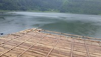 Telaga Menjer yang sejuk dan tenang