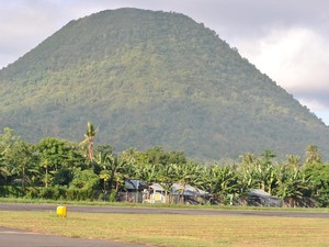 Indonesia Juga Punya Bandara Ekstrem di Ende