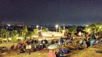 Ada yang mau tampil di sini?