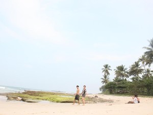 Ingin Tahun Baru yang Tenang? Datanglah ke Sawarna