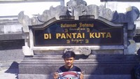 Lalu kemudian bertolak menuju Pantai Kuta