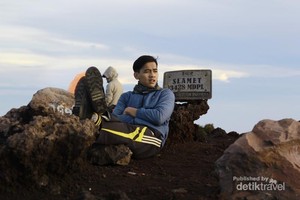 Ini Cerita Perjalanan Menuju Atap Jawa Tengah