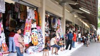 Suasana yang ramai oleh turis (febyoktora-archi.blogspot.com)