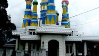 Masjid An Nurumi (Sumber: andikaawan.blogspot.com)