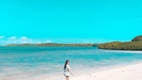 Pantai Bama yang instagramable