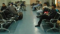 Ruang tunggu keberangkatan yang bersih dan nyaman