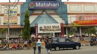 Pasar Besar Malang (sumber: flickriver.com)