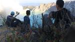Ini Dia Pesona Paling Dahsyat di Gunung Ijen