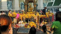 Four Faced Buddha (bangkoksights.com)