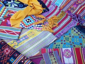 Ini Kain Tenun Timor Tengah Selatan yang Khas