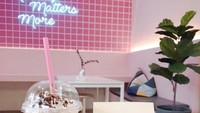 cafe serba pink terkenal di kota medan