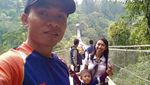 Ini Lho Jembatan Gantung yang Terkenal di Sukabumi