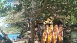 Ini Pantai yang Asyik Buat Kemping di Malang