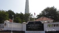 Mercusuar Samas Pantai Pandansari Bantul