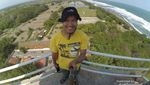 Ini Satu-satunya Pantai di DI Yogyakarta yang Punya Mercusuar