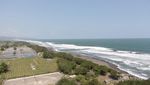 Ini Satu-satunya Pantai di DI Yogyakarta yang Punya Mercusuar