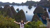 Eksis di atas wayag