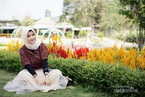Ini Taman Bunga Cantik yang Lagi Naik Daun di Yogya
