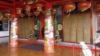 Interior Vihara Gunung Kalong
