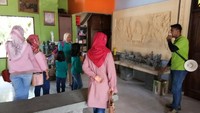Pemandu yang siap membimbing para tamu, gratisss