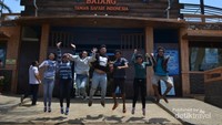 Dolphin Centre Taman Safari Indonesia - Batang