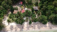Pemandangan dari atas teluk kiluan