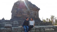 Menjelang sunset di Candi Ijo
