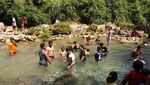 Ini yang Segar di Tuban, Air Terjun Nglirip Singgahan
