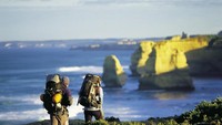 Great Ocean Road Walk (Sumber: Tourism Victoria Australia)