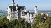 Neuschwanstein Castle (Sumber: tripadvisor.com)