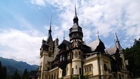 Peles Castle (Sumber: discovery-transylvania.ro)