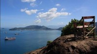 Panorama dari atas Bukit Lampu