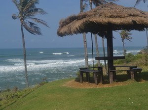 Inilah 6 Destinasi Wisata Andalan di Ujung Genteng