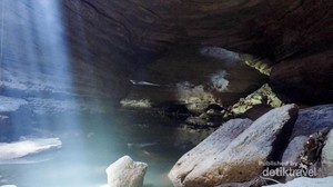 Inilah Gua yang Indah di Pangandaran