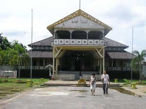Inilah Keraton Kesultanan Melayu di Kalimantan Barat