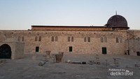 Masjidil Aqsa jika dilihat dari samping