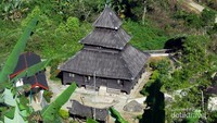 Sudut Masjid Tou Kayu Jao dari ketinggian